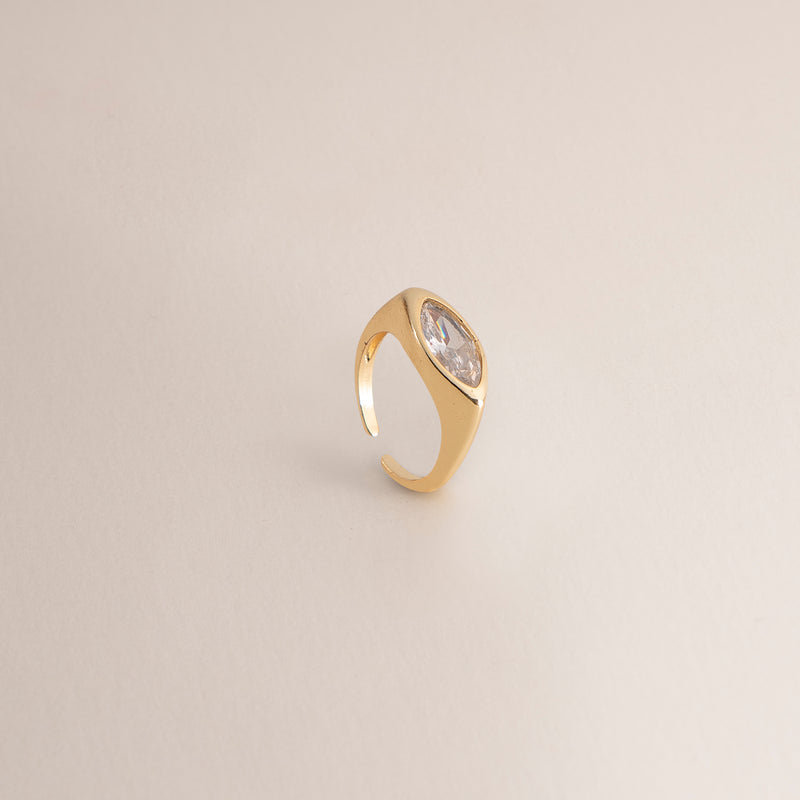 Ava Ring